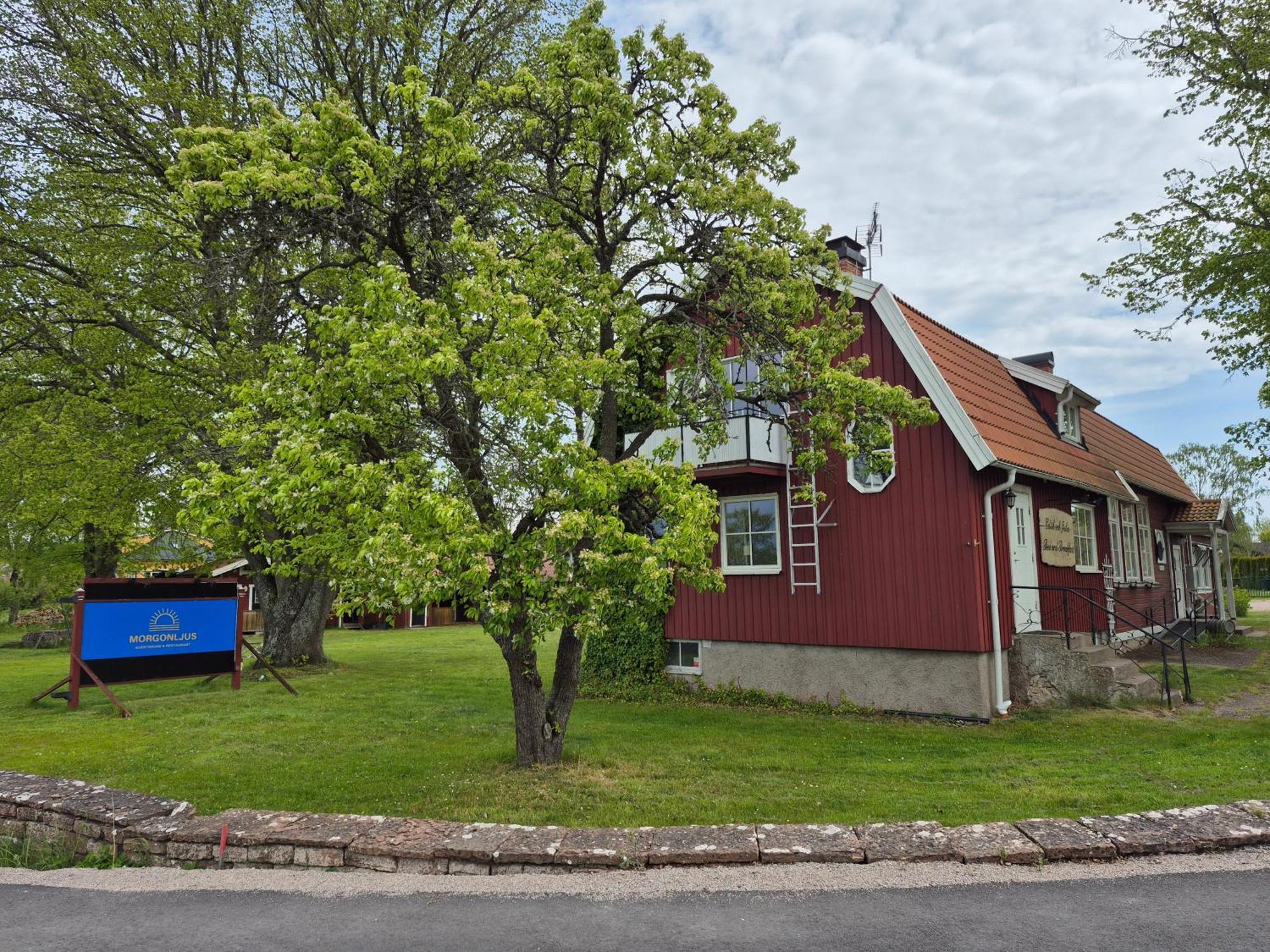 Morgonljus B&B Rälla Exterior photo